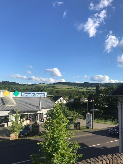 Apartment Am Rotweinwanderweg Bad Neuenahr-Ahrweiler Esterno foto