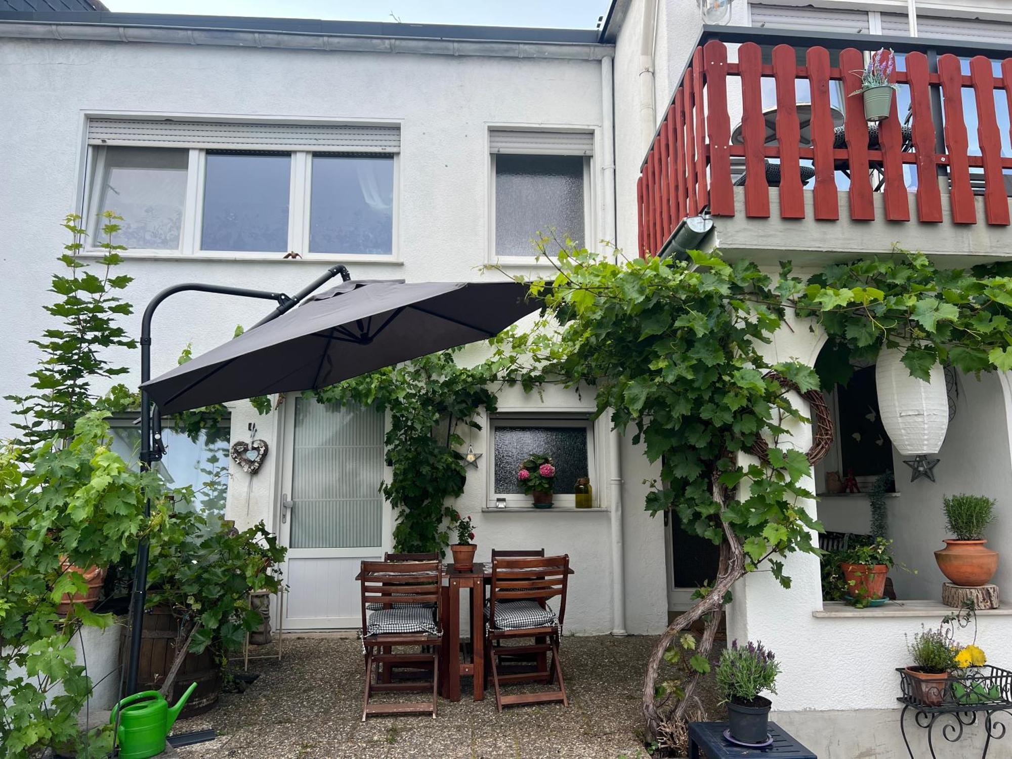 Apartment Am Rotweinwanderweg Bad Neuenahr-Ahrweiler Esterno foto
